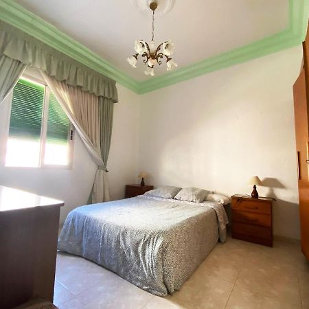 La Malvarrosa Beach Rooms In Shared Apartment Valencia Eksteriør billede